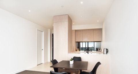 Holistay At Level 26 Franklin Street - Hervey Bay Accommodation 3