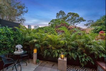 Coolangatta Beachside Villas - Hervey Bay Accommodation 2