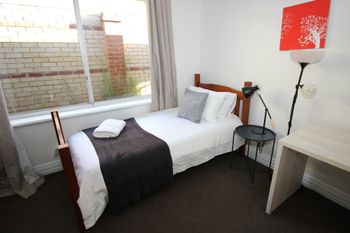 Swan View Family Home - Hervey Bay Accommodation 2