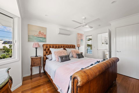 Summerville House - Tourism Hervey Bay 2