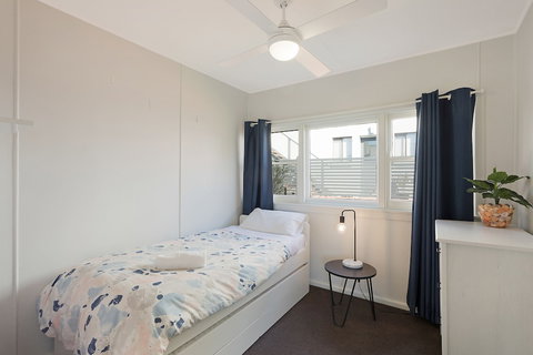 Bungo Beach House Pet Friendly House - Hervey Bay Accommodation 4