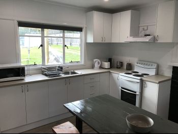 Maydena Digs Cottage - Tourism Hervey Bay 6