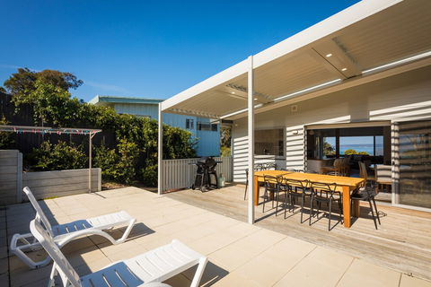 ADS On Collins - Tourism Hervey Bay 5