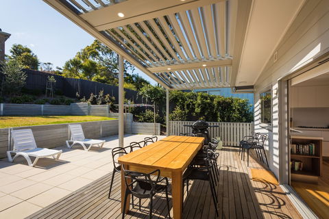 ADS On Collins - Tourism Hervey Bay 4