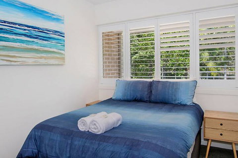 Number 4 James Cook Apartments - Hervey Bay Accommodation 5