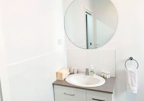 Brand New Home - 10min To Beach & Torquay - Hervey Bay Accommodation 5