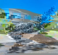 Panoramic Island Views - Hervey Bay Accommodation