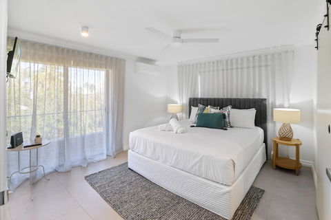 Oceanside Apartment - LAMER9 - Tourism Hervey Bay 4