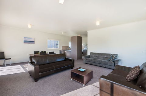 Julieanne - Hervey Bay Accommodation 6