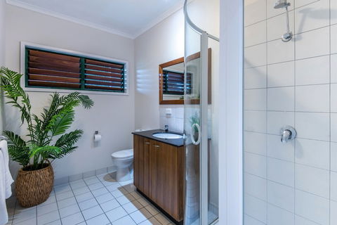 Casuarina 18 Ocean View - Tourism Hervey Bay 4