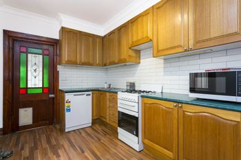 Spacious 3 Bedroom Minutes To CBD - Hervey Bay Accommodation 0
