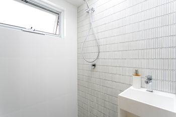 Spacious 3 Bedroom Minutes To CBD - Hervey Bay Accommodation 1