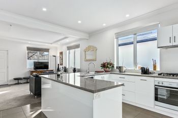 Wellington Street Cottage - Tourism Hervey Bay 0