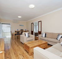 Longboard 11 Boulder Bay Road - Hervey Bay Accommodation