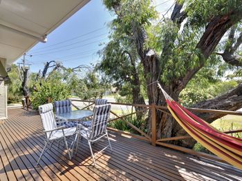 Longboard 11 Boulder Bay Road - Hervey Bay Accommodation 3
