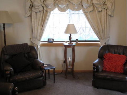 Twin Pines Cottage On Lansdowne - Hervey Bay Accommodation 4