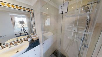 MyHoYoHo Opera House View Apartment - Hervey Bay Accommodation 1