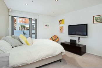 Elegant Elizabeth Bay H374 - Hervey Bay Accommodation 5