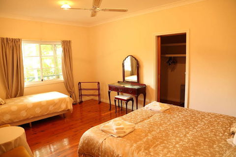 Bridgeman Downs B & B - Hervey Bay Accommodation 0