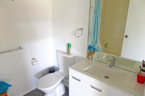 The Relax Shack At Culburra Beach Sleeps 7 - Hervey Bay Accommodation 6