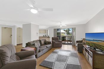 Mariners Apartment 18 - Hervey Bay Accommodation 0