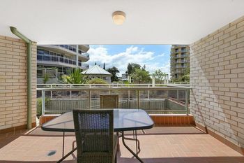 Mariners Apartment 18 - Hervey Bay Accommodation 2
