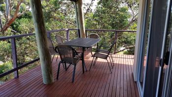 Redrocks Retreat - Hervey Bay Accommodation 0
