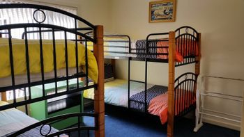 Redrocks Retreat - Hervey Bay Accommodation 4
