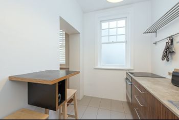 Spacious One Bedroom Heart Of Potts Point H333 - Hervey Bay Accommodation 1