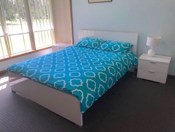 Caves Cottage - Hervey Bay Accommodation 2