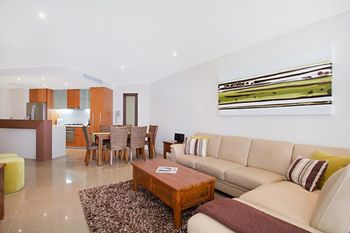 Cotton Beach Forty Four Roof Top - Tourism Hervey Bay 1