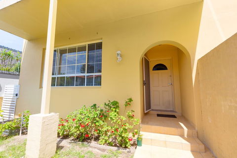 Pelicanstay Holiday Home Bondi Beach - Hervey Bay Accommodation 0