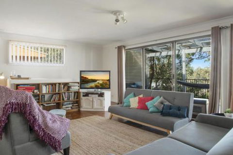 BEACH WITHIN REACH - Hervey Bay Accommodation 1