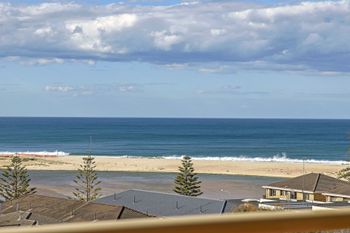 Peninsula 22 - Hervey Bay Accommodation 0