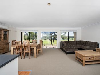 Villa 127 Horizons Golf Resort - Tourism Hervey Bay 0