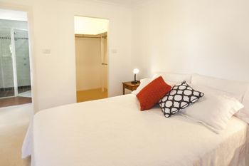 Spinnakers Loft 3 Bed Apartment - Hervey Bay Accommodation 6