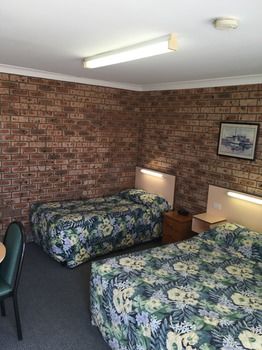 Dragon & Phoenix Motel - Tourism Hervey Bay 3