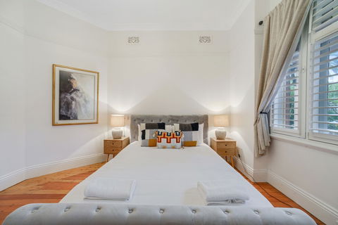 HomeHotel LuxuryHome 500m Crows Nest Shops - Tourism Hervey Bay 6