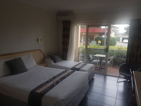 Jopen Cafe & Motel - Hervey Bay Accommodation 6