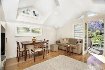 Private Garden Apartment Minutes Walk To Station NBN01 - Hervey Bay Accommodation 6