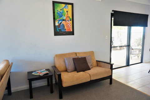 Ningaloo Breeze Villa 10 - Hervey Bay Accommodation 5