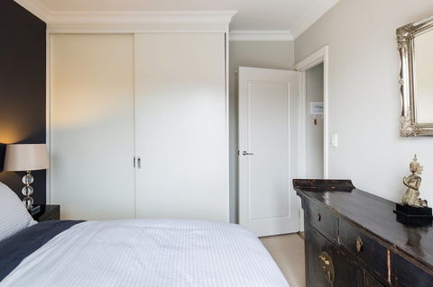 Bondi Beach Executive Penthouse - Hervey Bay Accommodation 2