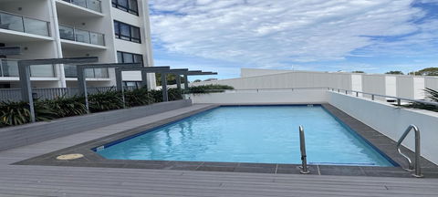 Airtrip Apartments On Carlyle St. Mackay - Hervey Bay Accommodation 0