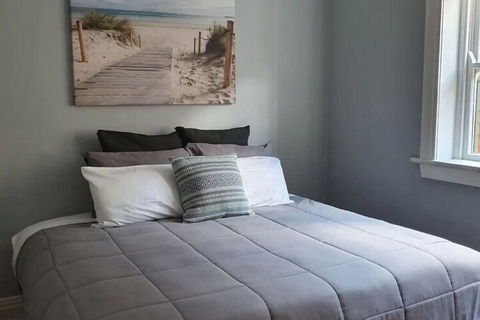 Incredible Location 2 Bedroom Bondi Beach Apartment - Tourism Hervey Bay 7