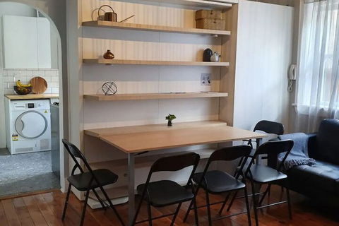 Incredible Location 2 Bedroom Bondi Beach Apartment - Tourism Hervey Bay 3