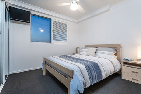 Penthouse On Suttons - Hervey Bay Accommodation 2