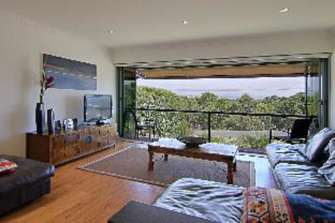 A PERFECT STAY 3 James Cook Apartments - Hervey Bay Accommodation 0