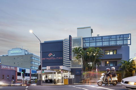 The Metropolitan Spring Hill - Hervey Bay Accommodation 0