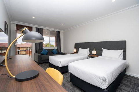 Comfort Inn Governor Macquarie - Hervey Bay Accommodation 4