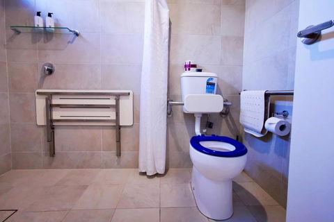 Comfort Inn Governor Macquarie - Hervey Bay Accommodation 1